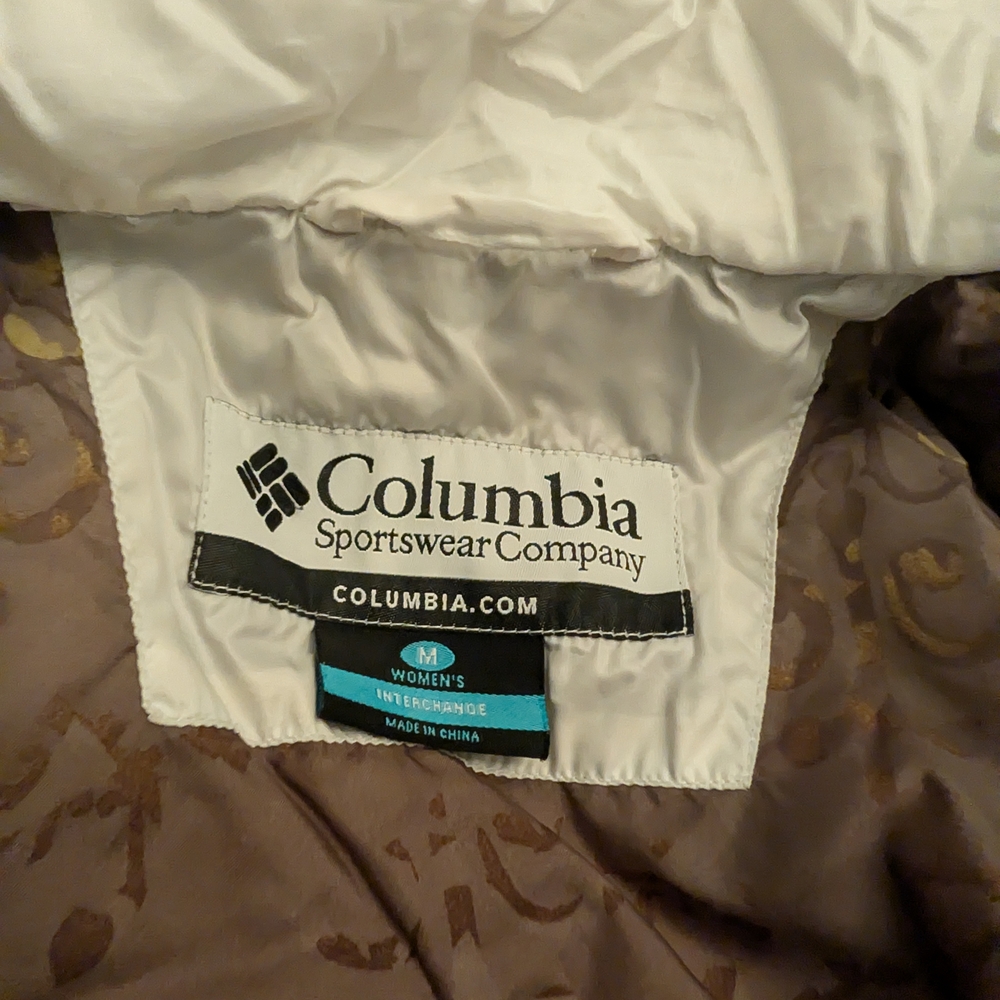 Columbia Black and Cream Hooded Jacket - Picture 5 of 10